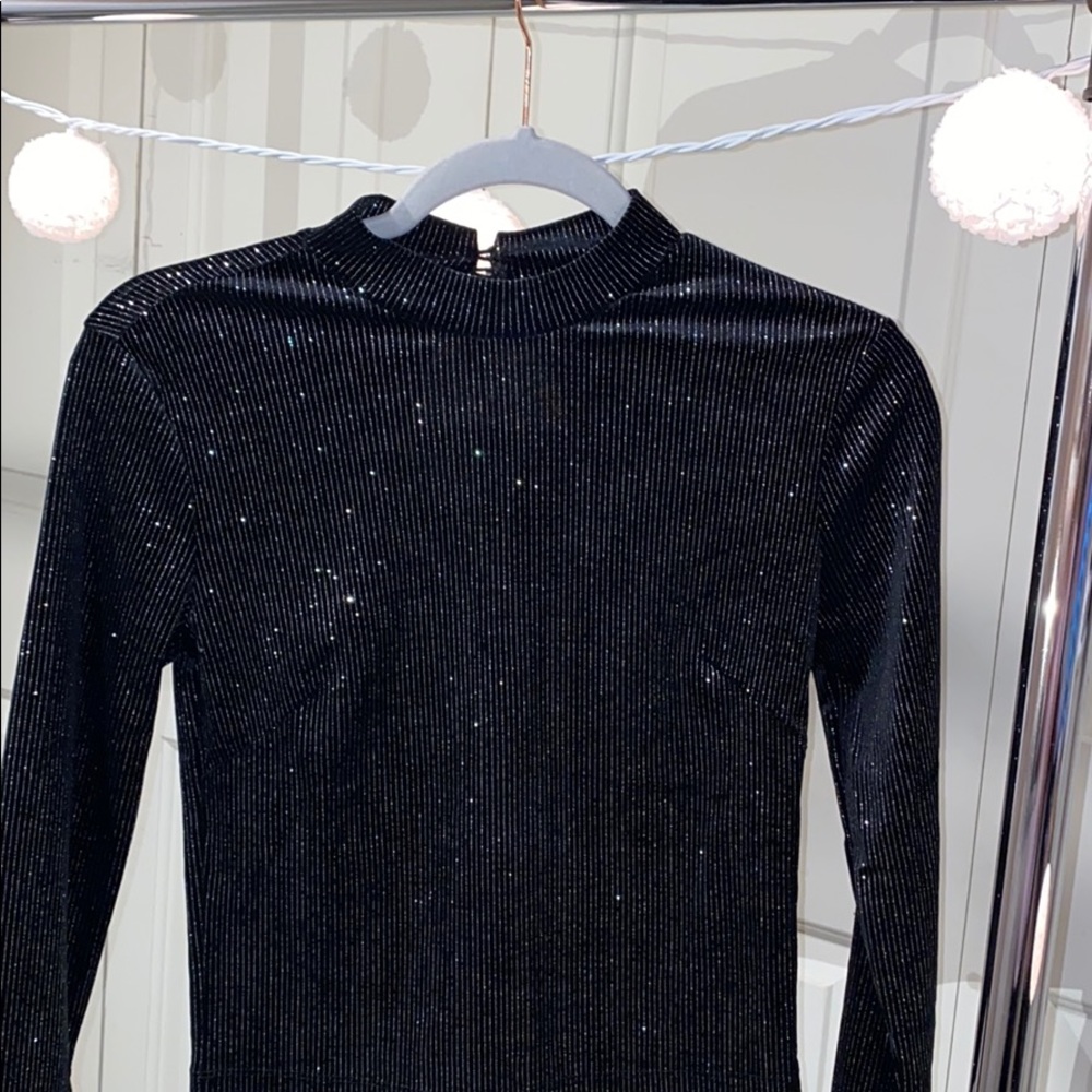 shiny black blouse 👚forever21